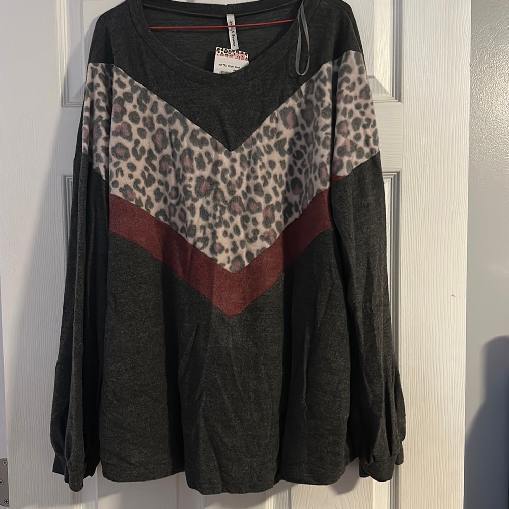 Boutique long sleeve